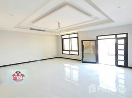 3 спален Вилла на продажу в Al Zaheya Gardens, Al Zahya