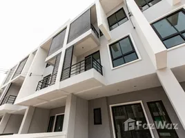 4 Bedroom Townhouse for sale at The Inspire Teparak-Wong Waen, Thepharak