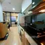 1 спален Квартира в аренду в Sky Walk Residences, Phra Khanong Nuea