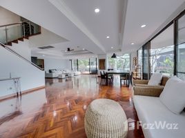 3 спален Кондо на продажу в Supalai Place, Khlong Tan Nuea