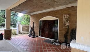 4 Bedrooms House for sale in Sakhu, Phuket 