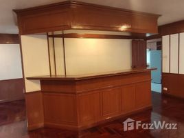 3 Bedroom Apartment for rent at Le Chateau Mansion, Khlong Tan Nuea, Watthana