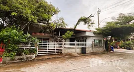 Available Units at Saranrom Village