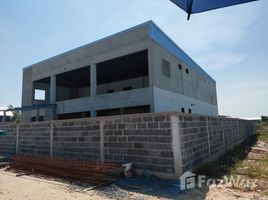 ขายที่ดิน ในโครงการ หมู่บ้านปิ่นทองแลนด์ แฟคทอรี่, ละหาร