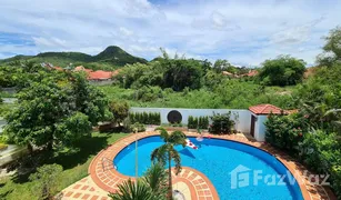 5 Schlafzimmern Villa zu verkaufen in Nong Kae, Hua Hin Crystal View