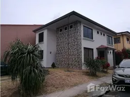 3 Habitación Casa en venta en Goicoechea, San José, Goicoechea