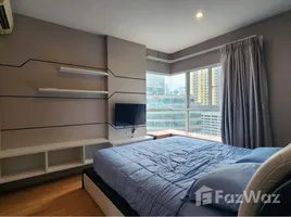 2 Bedroom Condo for sale at The Parkland Grand Asoke-Phetchaburi, Bang Kapi