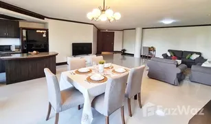 3 Bedrooms Apartment for sale in Khlong Tan Nuea, Bangkok PR Court