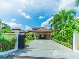 วิลล่า 4 ห้องนอน ให้เช่า ในโครงการ เลส ปาล์มมาเรส วิลลา, เชิงทะเล