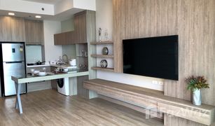 Кондо, 1 спальня на продажу в Nong Prue, Паттайя Cetus Beachfront