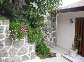 4 Bedroom House for sale at Renaca, Vina Del Mar