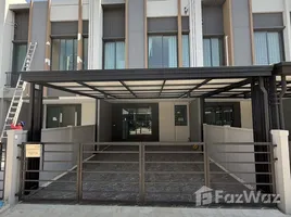ทาวน์เฮ้าส์ 3 ห้องนอน ให้เช่า ในโครงการ Pleno สุขุมวิท - บางนา 4 (เมกา-ชิค), บางแก้ว