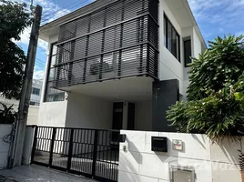 3 Bedroom House for rent at Zenmura Srinakarin - Bangna, Bang Phli Yai