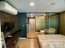 คอนโด 1 ห้องนอน ให้เช่า ในโครงการ เคฟ ทาวน์ ชิฟท์, คลองหนึ่ง