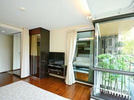 1 спален Кондо в аренду в The Address Sukhumvit 61, Khlong Tan Nuea, Щаттхана