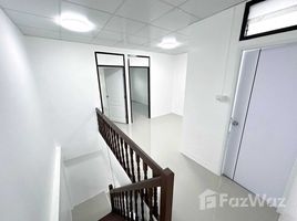 3 спален Дом for rent in Бангкок, Bang Chak, Пхра Кханонг, Бангкок