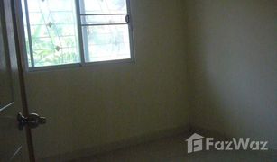 3 Bedrooms Townhouse for sale in Tha Kham, Bangkok 