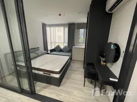 1 Bedroom Apartment for sale at XT Huaikhwang, Din Daeng, Din Daeng, Bangkok