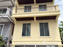 3 Bedroom House for rent at Warinthon Aree Samphan 3, Phaya Thai, Phaya Thai