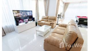 芭提雅 邦拉蒙 Sea Breeze Villa Pattaya 4 卧室 别墅 售 