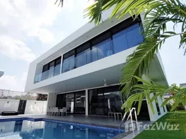 6 Bedroom Villa for sale at Pool Villa Pratumnak Hill, Nong Prue