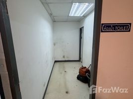 124 кв.м. Office for rent at Asoke Towers, Khlong Toei Nuea, Щаттхана, Бангкок, Таиланд