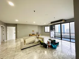 4 chambre Penthouse à louer à , Khlong Tan Nuea