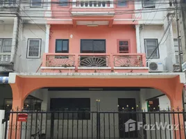 在Rin Thong Ramkhamhaeng 190租赁的4 卧室 联排别墅, Min Buri, 民武里, 曼谷
