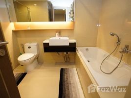 1 спален Кондо в аренду в 15 Sukhumvit Residences, Khlong Toei Nuea