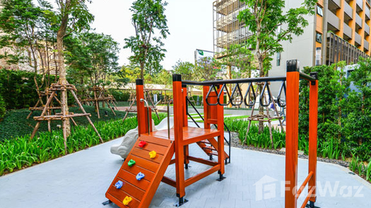 Фото 4 of the Детская площадка на открытом воздухе at Lumpini Suite Dindaeng-Ratchaprarop