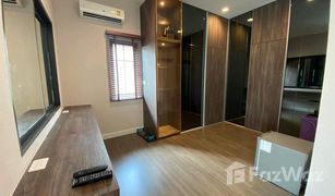 4 Bedrooms House for sale in Mahasawat, Nonthaburi Bangkok Boulevard Sathorn Pinklao