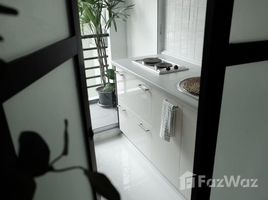 Студия Кондо в аренду в Lumpini Suite Sukhumvit 41, Khlong Tan Nuea