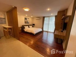 1 Schlafzimmer Wohnung zu vermieten im L3 Avenue, Khlong Tan Nuea