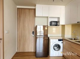 1 Schlafzimmer Appartement zu verkaufen im Noble Around Sukhumvit 33, Khlong Tan Nuea