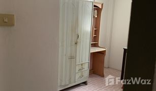 Таунхаус, 3 спальни на продажу в Na Pa, Паттая Family Land Napa