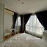 1 спален Квартира в аренду в Life At Sathorn 10, Si Lom