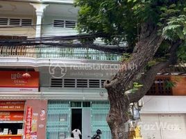 4 Schlafzimmer Villa zu verkaufen in Chamkar Mon, Phnom Penh, Tonle Basak