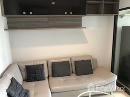 1 спален Кондо в аренду в Life Sukhumvit 48, Phra Khanong