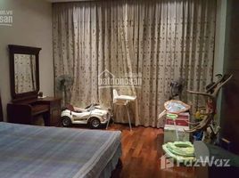 4 Phòng ngủ Nhà mặt tiền for sale in Dich Vọng Hầu, Cầu Giấy, Dich Vọng Hầu