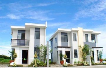 Amaia Scapes Lucena in Lucena City, 比科尔