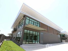 ขายที่ดิน ในโครงการ หมู่บ้านปิ่นทองแลนด์ แฟคทอรี่, ละหาร