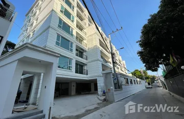 GM Residence in Khlong Tan Nuea, バンコク