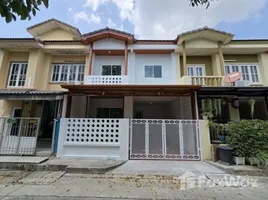 4 Bedroom Townhouse for sale at Wararak Ramintra, Sam Wa Tawan Tok, Khlong Sam Wa