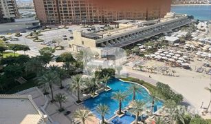 2 Schlafzimmern Appartement zu verkaufen in Shoreline Apartments, Dubai Al Msalli
