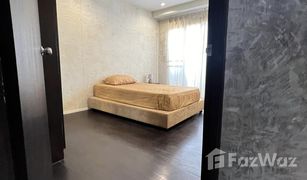 2 Bedrooms Condo for sale in Makkasan, Bangkok Witthayu Complex