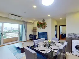 Sarin Suites で賃貸用の 3 ベッドルーム マンション, Phra Khanong Nuea