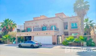 8 chambres Villa a vendre à Jumeirah 3, Dubai Jumeirah 3 Villas