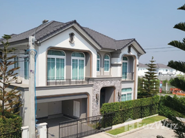 4 Habitación Casa en alquiler en Grandio Ramintra-Wongwaen, Tha Raeng, Bang Khen, Bangkok, Tailandia