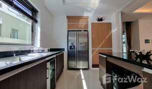 4 Bedrooms House for sale in Chalong, Phuket Chalong Miracle Lakeview