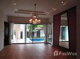 4 Schlafzimmer Villa zu vermieten in Huai Khwang, Bangkok, Bang Kapi, Huai Khwang